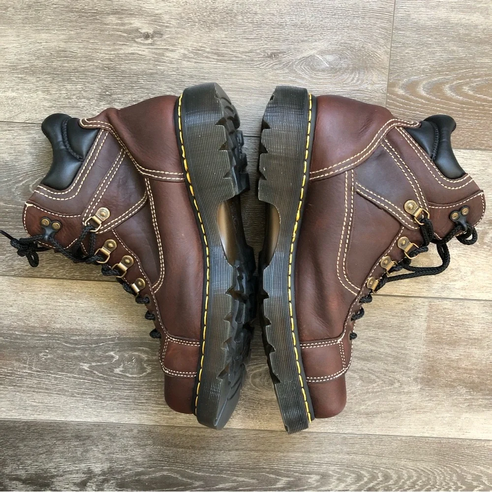 Men's Brown Leather Work Boots - Lace-Up Safety Style